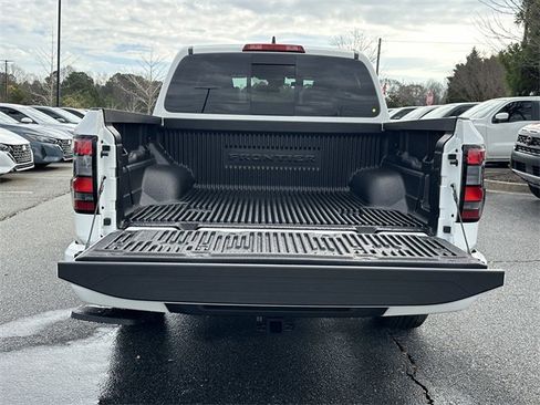 New 2026 Nissan Frontier SV image 13