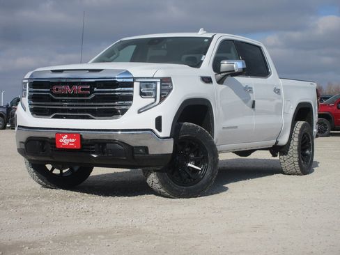 New 2026 GMC Sierra 1500 SLT w/ SLT Convenience Package image 8