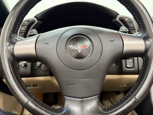 Used 2006 Chevrolet Corvette Convertible w/ Preferred Equipment Group image 31