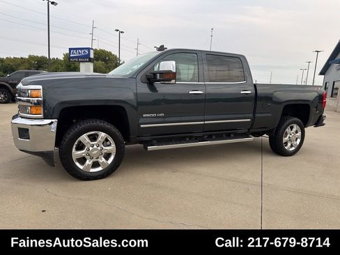Used 2019 Chevrolet Silverado 2500 LTZ w/ Duramax Plus Package image 7