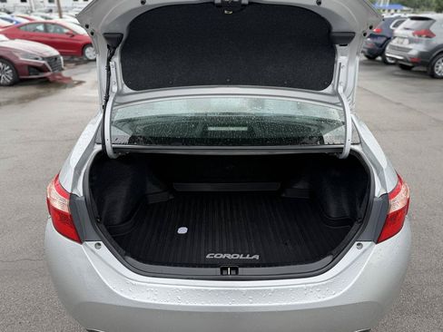 Used 2018 Toyota Corolla LE FWD image 13