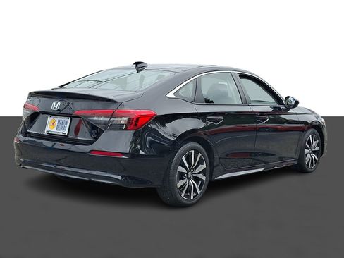 Certified 2024 Honda Civic EX image 6
