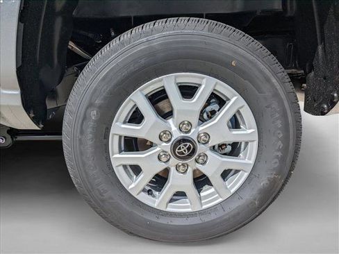 Used 2024 Toyota Tacoma SR5 image 10