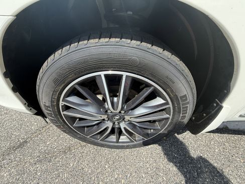 Used 2019 INFINITI QX60 Luxe w/ Essential Package AWD/4WD image 35