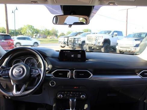 Used 2020 MAZDA CX-5 Touring FWD image 17