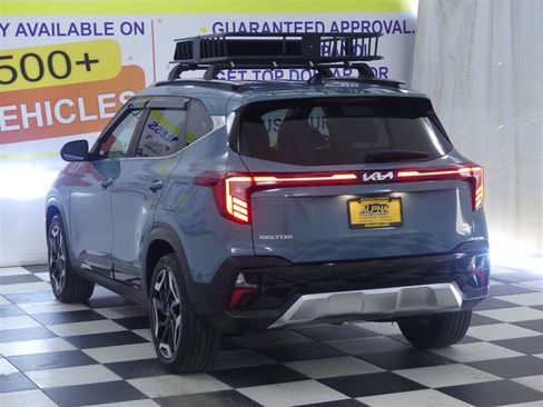 Used 2024 Kia Seltos SX w/ SX Sunroof Package AWD/4WD image 5