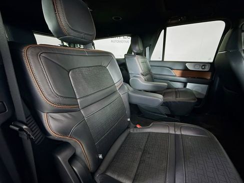 Used 2024 Lincoln Navigator L Black Label image 30