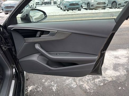 Used 2025 Audi A4 2.0T Premium w/ Convenience Package image 26