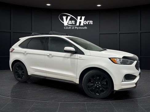 Used 2020 Ford Edge ST-Line w/ Cold Weather Package AWD/4WD image 1