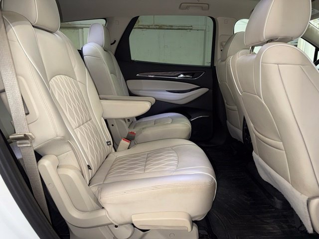 Used 2022 Buick Enclave Avenir w/ Avenir Technology Package AWD/4WD image 22