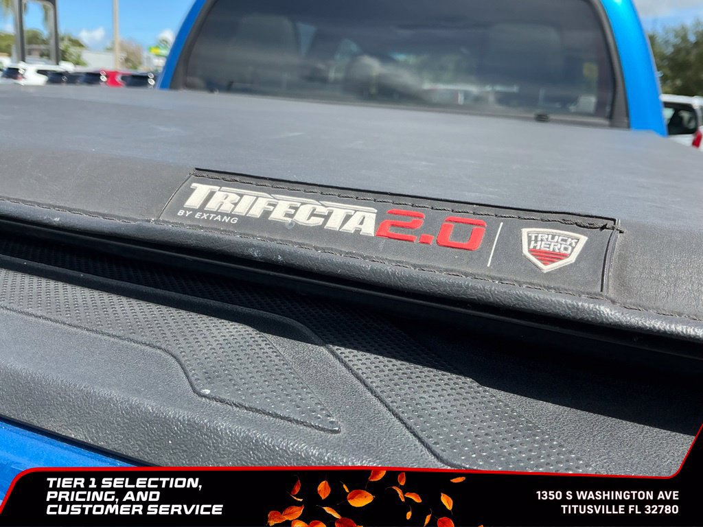 Used 2017 Toyota Tundra Limited w/ Limited Premium Package AWD/4WD image 18