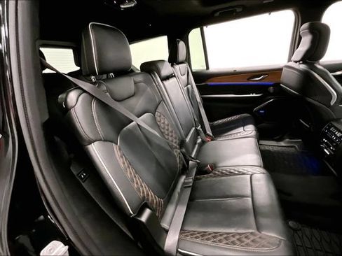Used 2023 Jeep Grand Cherokee L Summit AWD/4WD image 26