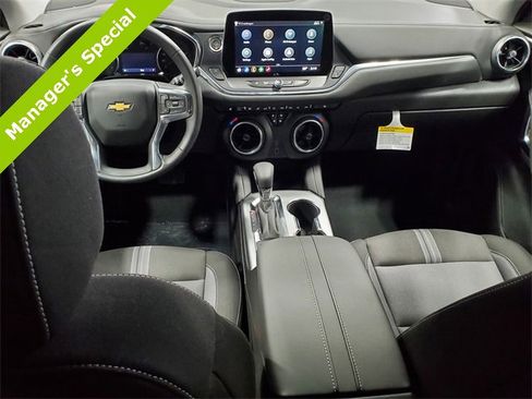 New 2025 Chevrolet Blazer LT w/ Driver Confidence Package image 25