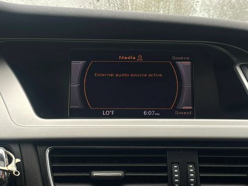Used 2010 Audi A4 2.0T Premium AWD/4WD image 33