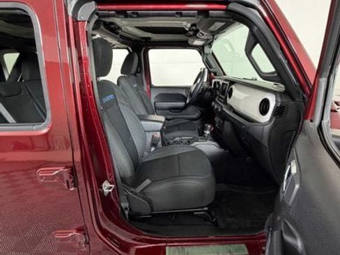 Used 2021 Jeep Wrangler Unlimited Sport AWD/4WD image 5