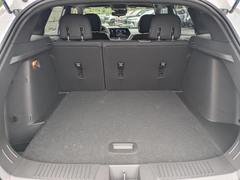 New 2026 Chevrolet Trax RS w/ Sunroof Package FWD image 13