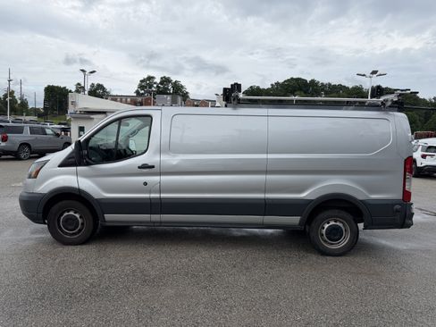 Used 2017 Ford Transit 350 148 Low Roof RWD image 4