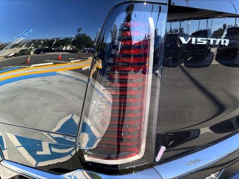 New 2026 Cadillac Vistiq Platinum image 15