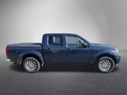Used 2019 Nissan Frontier SV AWD/4WD image 2