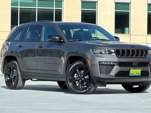 New 2026 Jeep Grand Cherokee Limited image 2
