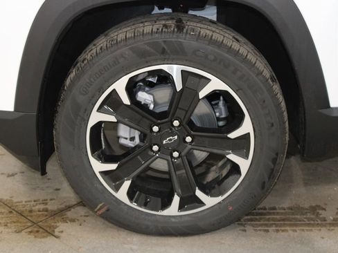 New 2026 Chevrolet Equinox LT w/ Convenience Package II AWD/4WD image 59
