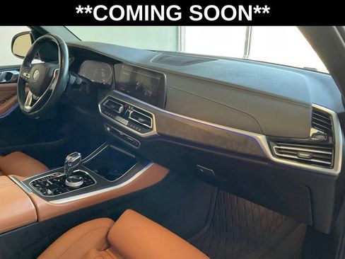Used 2022 BMW X5 xDrive40i w/ Luxury Seating Package AWD/4WD image 19