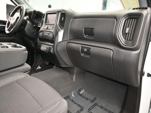 Used 2022 Chevrolet Silverado 1500 Custom Trail Boss image 41