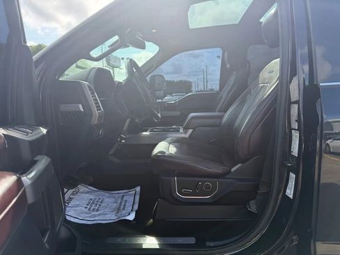 Used 2017 Ford F450 Platinum w/ Platinum Ultimate Package AWD/4WD image 21