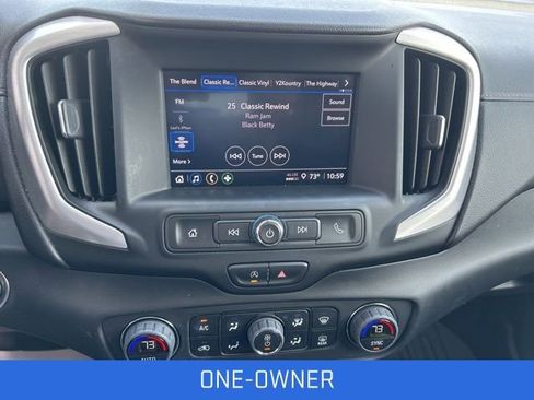 Certified 2023 GMC Terrain SLE w/ Driver Convenience Package image 3