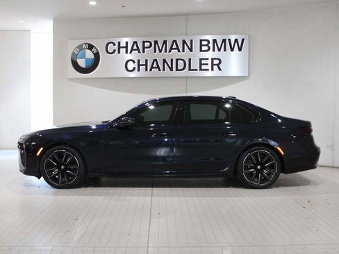 Certified 2023 BMW 740i image 3