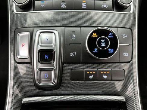 Certified 2022 Hyundai Santa Fe SEL image 19