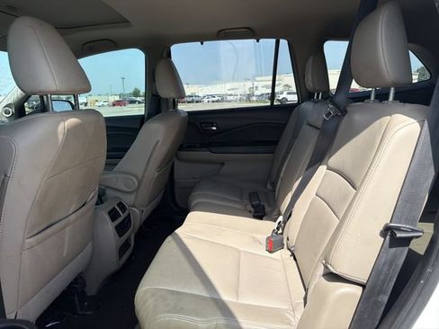 Used 2021 Honda Pilot EX-L image 16