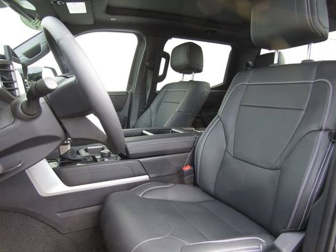 Used 2026 Toyota Tundra Limited w/ Limited PVM Package AWD/4WD image 17