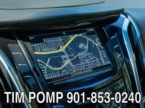 Used 2020 Cadillac Escalade ESV Platinum AWD/4WD image 25