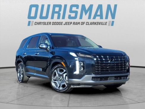 Used 2024 Hyundai Palisade Limited image 1