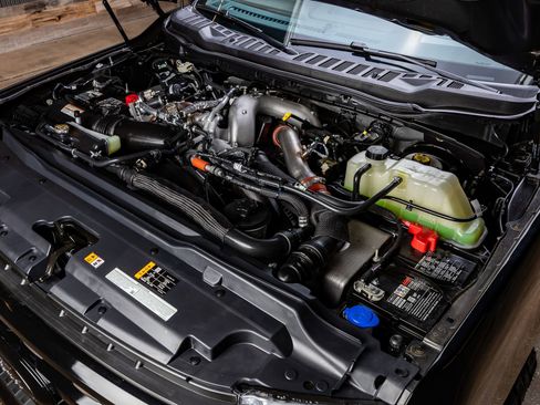 Used 2025 Ford F250 King Ranch w/ Tremor Off-Road Package image 39