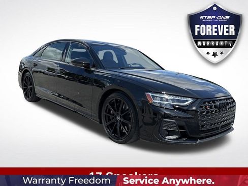 Used 2024 Audi S8 AWD/4WD image 8