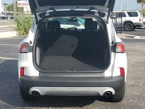 Used 2022 Ford Escape SEL FWD image 9