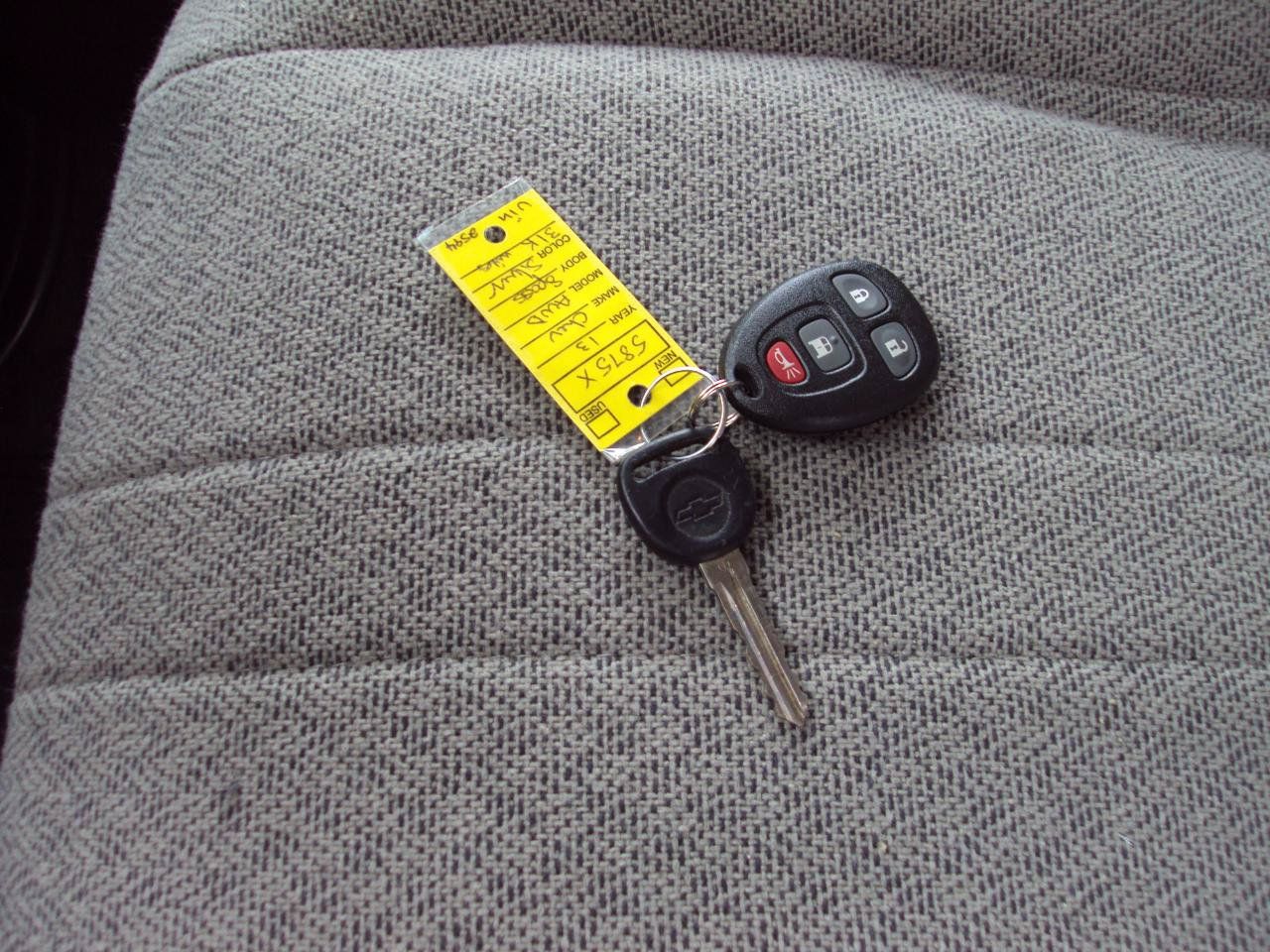 Used 2013 Chevrolet Express 1500 LT w/ LT Preferred Equipment Group AWD/4WD image 23