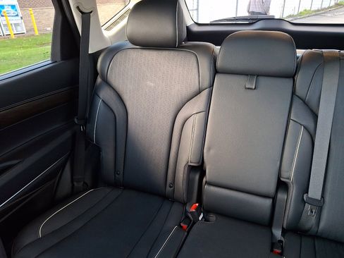 Used 2023 Genesis GV80 2.5T w/ Prestige 20" Package image 18