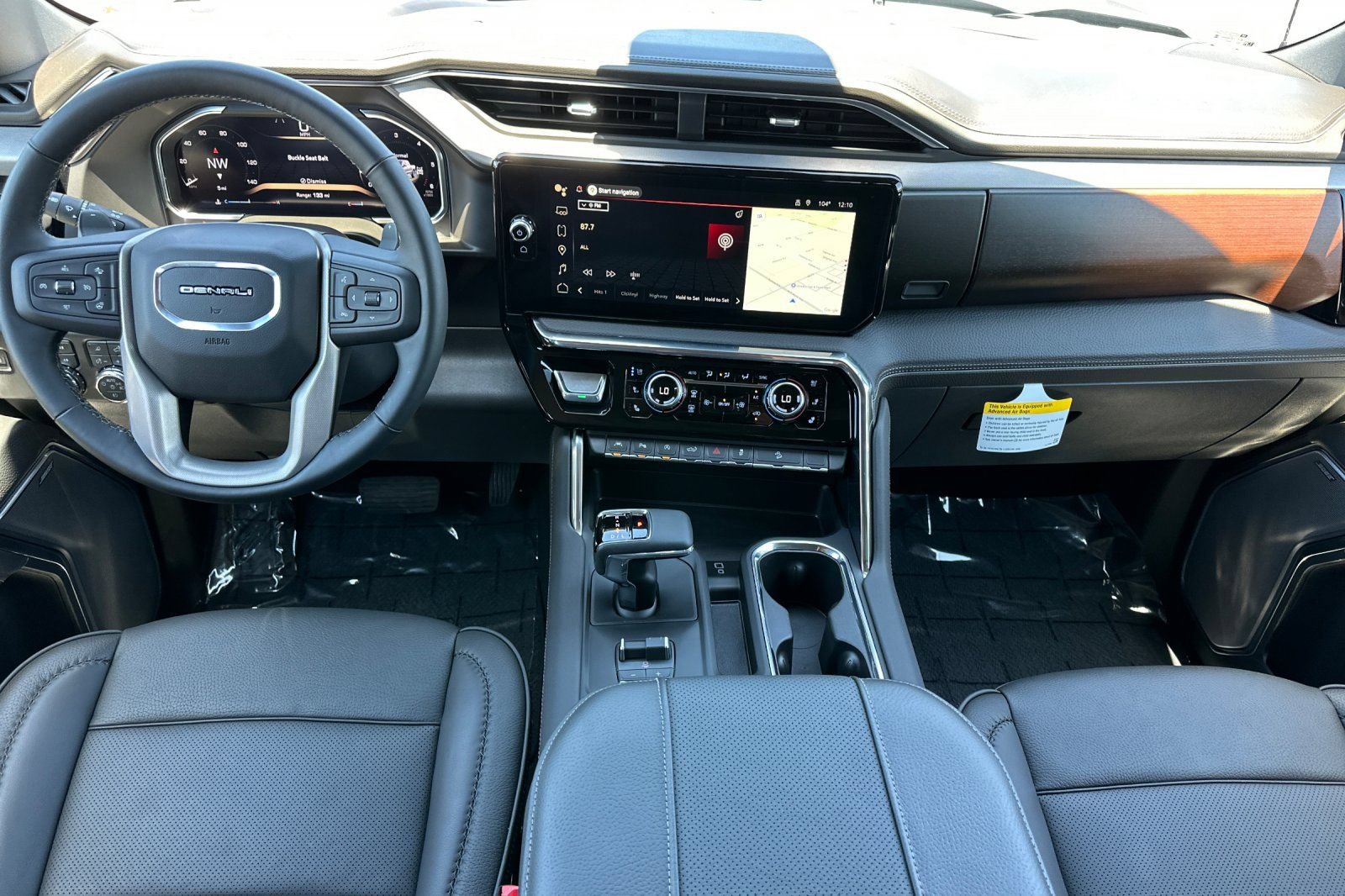 New 2026 GMC Sierra 1500 Denali AWD/4WD image 15