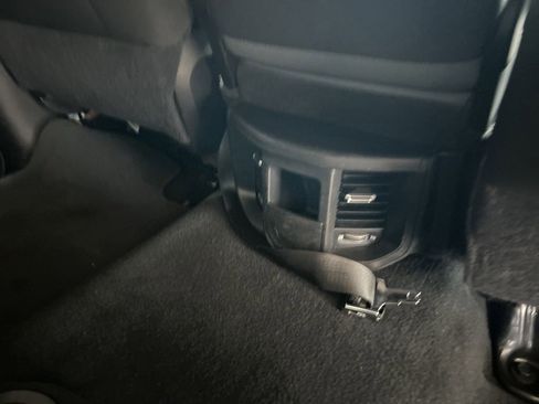 Used 2023 RAM 2500 Big Horn w/ Level 1 Equipment Group image 28