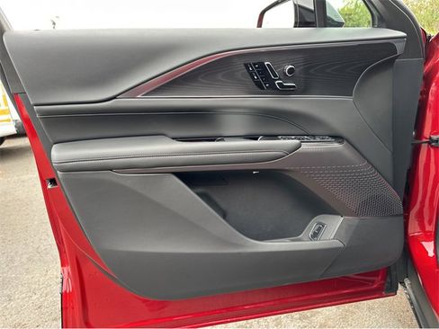 New 2025 Cadillac Lyriq Sport image 14