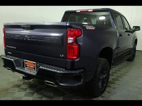 Used 2024 Chevrolet Silverado 1500 LT Trail Boss AWD/4WD image 17
