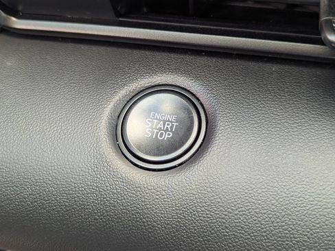 Used 2026 Hyundai Elantra SEL Sport Premium FWD image 18