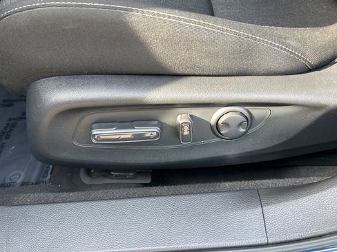 Used 2025 Honda Accord SE image 15