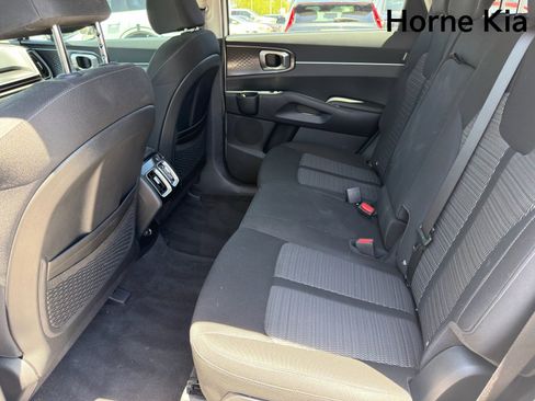 New 2026 Kia Sorento LX FWD image 21