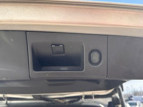 Used 2015 Chevrolet Tahoe LTZ image 17