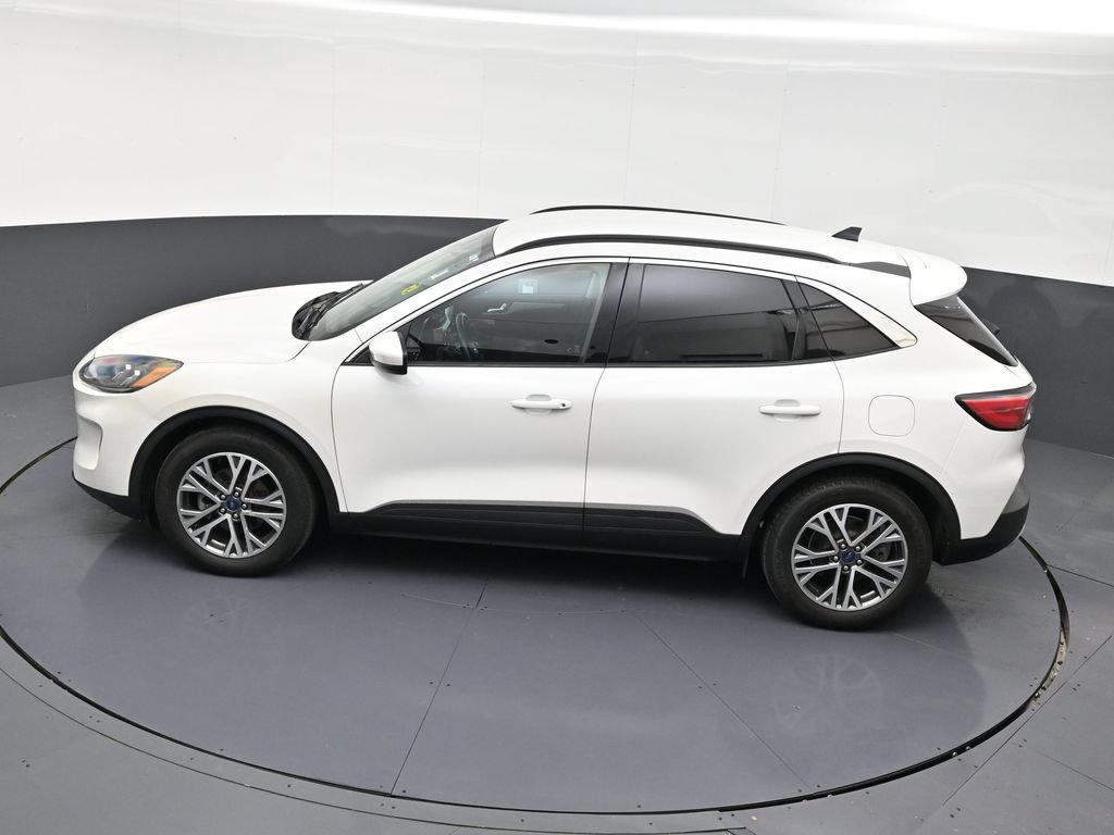 Used 2021 Ford Escape SEL w/ Technology Package FWD image 13