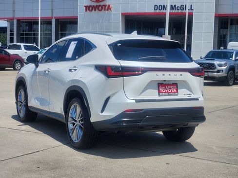 Used 2025 Lexus NX 350 AWD w/ Accessory Package (2T) image 5